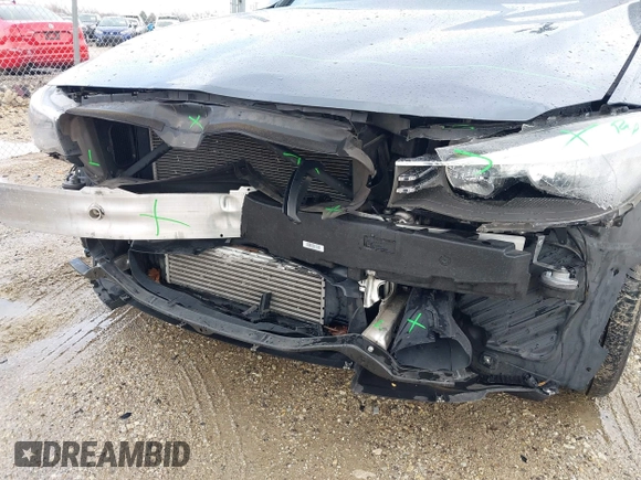 2015 BMW 3 Series 328i Gran Turismo xDrive с VIN WBA3X5C59FD561504, выставлен на аукционе IAAI как лот 41951220 с пробегом 86 649 миль миль и . История ставок и продаж доступна на DreamBid. Изображение 6.