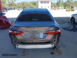 2021 Toyota Camry SE Nightshade with VIN 4T1G11AK7MU472644, listed as a IAAI auction lot 41316133 with 61,208 mi miles. Bid and sale history available at carsss.com. Image 16.