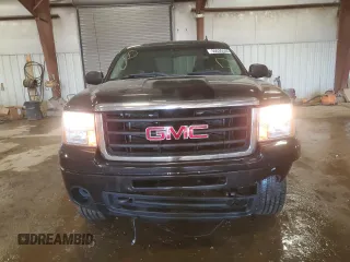 2010 GMC Sierra 1500 SLE z VIN 1GTSKVE37AZ147819, wystawiony jako Copart lot #50030485 z przebiegiem 175 320 mil mil oraz Czysty tytuł • Clean title. Historia ofert i sprzedaży dostępna na DreamBid. Obrazek 5.