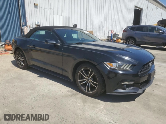 2017 Ford Mustang EcoBoost Premium z VIN 1FATP8UH7H5293651, wystawiony jako Copart lot #54879105 z przebiegiem 136 577 mil mil oraz Czysty tytuł • Clean title. Historia ofert i sprzedaży dostępna na DreamBid. Obrazek 4.