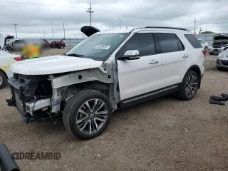2017 Ford Explorer Platinum z VIN 1FM5K8HT0HGC84337, wystawiony jako Copart lot #64239935 z przebiegiem 74 400 mil mil oraz Szkoda całkowita • Salvage title. Historia ofert i sprzedaży dostępna na DreamBid. Obrazek 1.