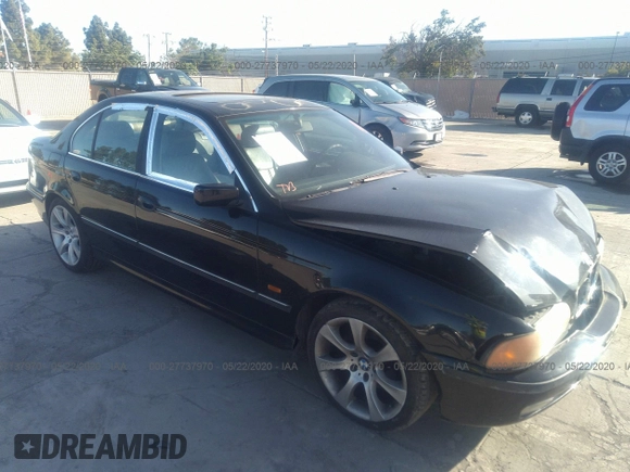 1997 BMW 5 Series 528iA with VIN WBADD6328VBW23350, listed as a IAAI auction lot 41707835 with 272,299 mi miles. Bid and sale history available at carsss.com. Image 1.