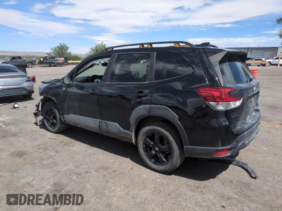 2023 Subaru Forester Wilderness z VIN JF2SKAMC5PH512685, wystawiony jako Copart lot #56369315 z przebiegiem 32 489 mil mil oraz Szkoda całkowita • Salvage title. Historia ofert i sprzedaży dostępna na DreamBid. Obrazek 2.