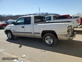 1998 Dodge Ram 1500 with VIN 1B7HC13Z7WJ126885, listed as a Copart auction lot 48674135 with 264,080 mi miles and Salvage Title. Bid and sale history available at carsss.com. Image 2.