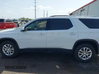 2018 Chevrolet Traverse LT Cloth with VIN 1GNERGKW4JJ144479, listed as a IAAI auction lot 41839641 with 136,404 mi miles. Bid and sale history available at carsss.com. Image 14.