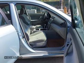 2007 Toyota Camry CE with VIN 4T1BE46K47U721821, listed as a IAAI auction lot 42088535 with 173,646 mi miles. Bid and sale history available at carsss.com. Image 5.