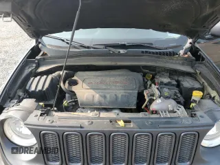 2017 Jeep Renegade Trailhawk with VIN ZACCJBCB8HPE43103, listed as a Copart auction lot 58690885 with 135,139 mi miles and Clean title. Bid and sale history available at DreamBid. Image 12.