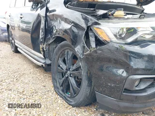 2017 Nissan Pathfinder SL with VIN 5N1DR2MM7HC667864, listed as a IAAI auction lot 41219528 with 127,240 mi miles. Bid and sale history available at carsss.com. Image 6.