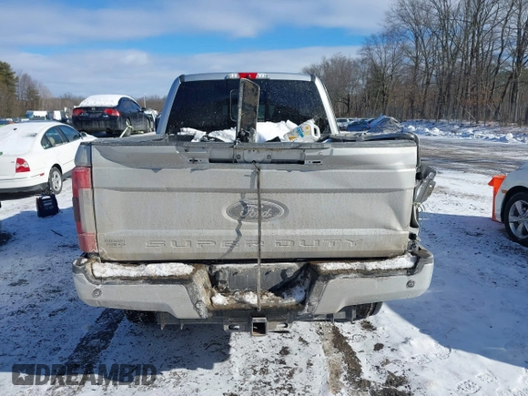 2018 Ford Super Duty F-250 SRW XL with VIN 1FT7W2BTXJEB09361, listed as a IAAI auction lot 41448071 with 73,658 mi miles. Bid and sale history available at carsss.com. Image 16.