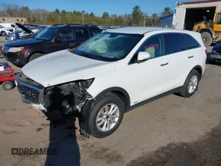 2019 Kia Sorento LX with VIN 5XYPGDA37KG526732, listed as a IAAI auction lot 41708039 with 75,963 mi miles. Bid and sale history available at carsss.com. Image 18.