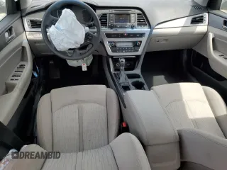 2016 Hyundai Sonata SE with VIN KMHE24L12GA036400, listed as a Copart auction lot 53820465 with 119,869 mi miles and Non Repairable. Bid and sale history available at DreamBid. Image 8.