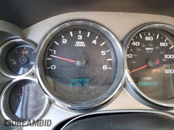 2007 Chevrolet Silverado 1500 LT w/1LT with VIN 3GCEC13J47G542814, listed as a Copart auction lot 71540904 with 114,356 mi miles and Salvage Title. Bid and sale history available at carsss.com. Image 9.