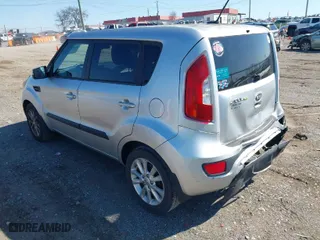 2013 Kia Soul + with VIN KNDJT2A63D7531829, listed as a IAAI auction lot 41726895 with 152,510 mi miles. Bid and sale history available at carsss.com. Image 3.