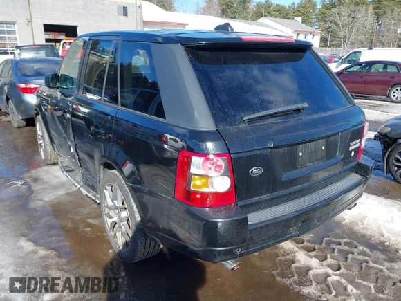 2008 Land Rover Range Rover Sport SC with VIN SALSH23468A132500, listed as a IAAI auction lot 41647907 with 137,073 mi miles. Bid and sale history available at carsss.com. Image 3.
