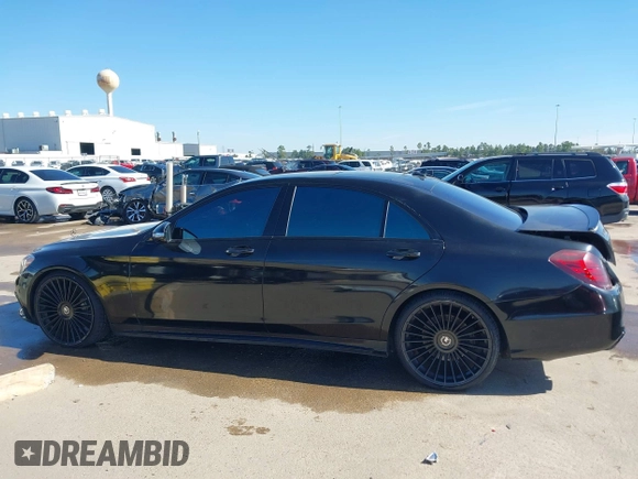 2014 Mercedes-Benz S 550 z VIN WDDUG8FB9EA048639, wystawiony jako IAAI lot #41399607 z przebiegiem 100 186 mil mil oraz . Historia ofert i sprzedaży dostępna na DreamBid. Obrazek 14.