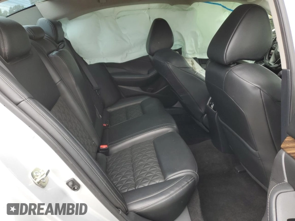 2017 Nissan Maxima Platinum with VIN 1N4AA6AP9HC387387, listed as a Copart auction lot 58727605 with 335,186 mi miles and Salvage title. Bid and sale history available at DreamBid. Image 10.