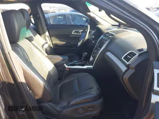 2015 Ford Explorer XLT with VIN 1FM5K7D8XFGA85983, listed as a IAAI auction lot 41741315 with 197,160 mi miles and . Bid and sale history available at carsss.com. Image 5.