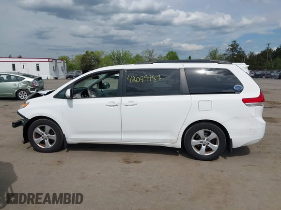 2011 Toyota Sienna LE AAS with VIN 5TDKK3DC0BS028826, listed as a IAAI auction lot 42099484 with 143,745 mi miles and . Bid and sale history available at DreamBid. Image 15.