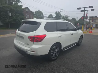 2020 Nissan Pathfinder Platinum with VIN 5N1DR2DM1LC579451, listed as a Copart auction lot 61667215 with 131,641 mi miles and Clean title. Bid and sale history available at DreamBid. Image 4.