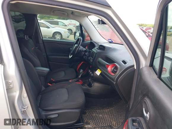 2017 Jeep Renegade Trailhawk with VIN ZACCJBCB6HPE63267, listed as a IAAI auction lot 42027156 with 64,899 mi miles and . Bid and sale history available at DreamBid. Image 5.