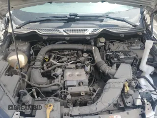 2019 Ford EcoSport SE z VIN MAJ3S2GE0KC270745, wystawiony jako Copart lot #54526575 z przebiegiem Nie podano mil oraz Nie do naprawy • Non repairable. Historia ofert i sprzedaży dostępna na DreamBid. Obrazek 12.