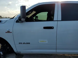 2022 Ram 3500 Tradesman with VIN 3C63RRGL3NG416156, listed as a Copart auction lot 76063964 with 42,351 mi miles and Salvage Title. Bid and sale history available at carsss.com. Image 12.