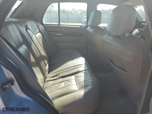 2010 Mercury Grand Marquis LS with VIN 2MEBM7FV1AX620169, listed as a Copart auction lot 44158965 with 235,761 mi miles and Non Repairable. Bid and sale history available at carsss.com. Image 10.