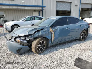 2024 Nissan Sentra SV z VIN 3N1AB8CV3RY318706, wystawiony jako Copart lot #59413025 z przebiegiem 26 210 mil mil oraz Szkoda całkowita • Salvage title. Historia ofert i sprzedaży dostępna na DreamBid. Obrazek 1.