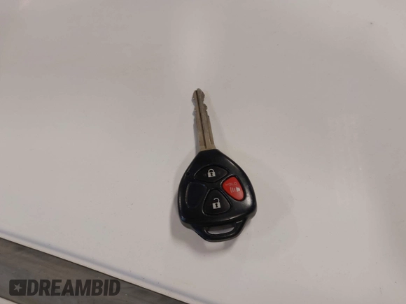 2009 Pontiac Vibe 1SB z VIN 5Y2SP67039Z434371, wystawiony jako IAAI lot #42155194 z przebiegiem 155 756 mil mil oraz . Historia ofert i sprzedaży dostępna na DreamBid. Obrazek 11.