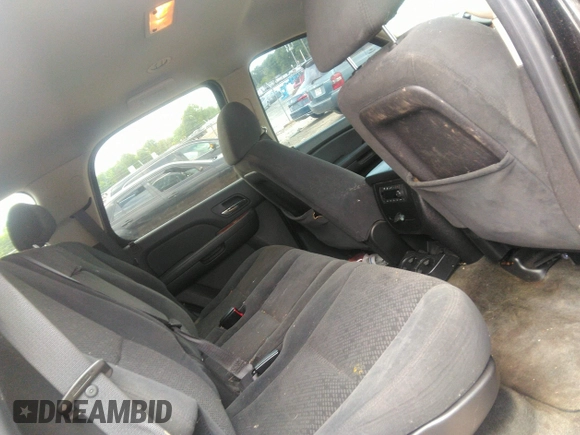2008 Chevrolet Tahoe LTZ with VIN 1GNFC13J58R160840, listed as a IAAI auction lot 42426212 with 180,494 mi miles and . Bid and sale history available at DreamBid. Image 8.
