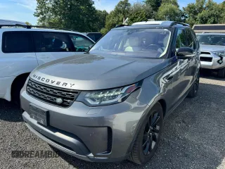2017 Land Rover Discovery HSE with VIN SALRRBBV8HA036454, listed as a Copart auction lot 71441964 with 187,578 mi miles and Clean Title. Bid and sale history available at carsss.com. Image 1.