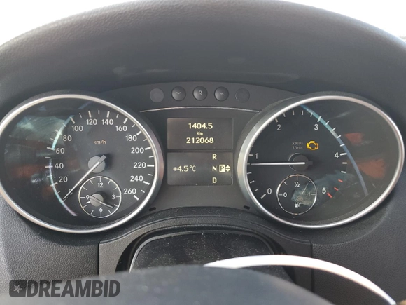 2011 Mercedes-Benz M 350 with VIN 4JGBB2FB2BA678720, listed as a Copart auction lot 51753925 with 212,068 mi miles and Clean title. Bid and sale history available at DreamBid. Image 9.