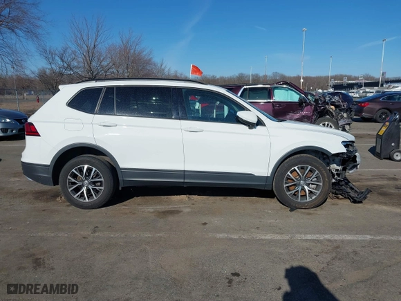 2021 Volkswagen Tiguan S with VIN 3VV1B7AX0MM019574, listed as a IAAI auction lot 41705274 with 46,175 mi miles. Bid and sale history available at carsss.com. Image 13.