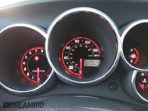 2008 Pontiac Vibe with VIN 5Y2SL65808Z420821, listed as a IAAI auction lot 41408811 with 96,650 mi miles. Bid and sale history available at carsss.com. Image 7.