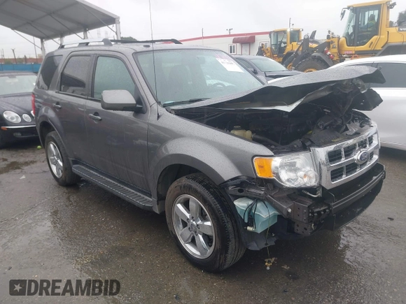 2010 Ford Escape Limited с VIN 1FMCU0EG8AKB81518, выставлен на аукционе IAAI как лот 41725893 с пробегом 142 640 миль миль и . История ставок и продаж доступна на DreamBid. Изображение 1.