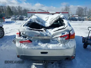 2015 Mitsubishi Outlander ES z VIN 4A4AP3AU0FE040621, wystawiony jako IAAI lot #41364883 z przebiegiem 187 454 mil mil oraz . Historia ofert i sprzedaży dostępna na DreamBid. Obrazek 16.