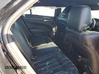2016 Chrysler 300 S z VIN 2C3CCAGG6GH183038, wystawiony jako Copart lot #53265215 z przebiegiem Nie podano mil oraz Szkoda całkowita • Salvage title. Historia ofert i sprzedaży dostępna na DreamBid. Obrazek 10.