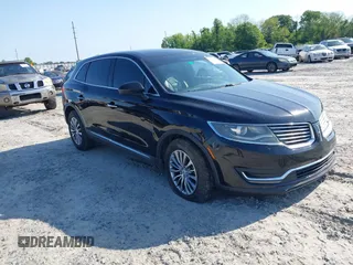 2017 Lincoln MKX Select z VIN 2LMPJ6KR6HBL50835, wystawiony jako IAAI lot #42020315 z przebiegiem 157 848 mil mil oraz . Historia ofert i sprzedaży dostępna na DreamBid. Obrazek 1.