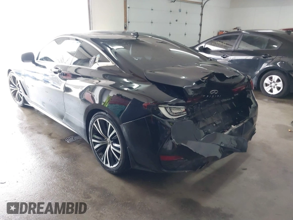 2018 Infiniti Q60 Luxe with VIN JN1EV7EK3JM340105, listed as a IAAI auction lot 41398824 with 62,722 mi miles and . Bid and sale history available at carsss.com. Image 3.