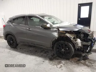 2022 Honda HR-V Sport with VIN 3CZRU6H17NM710927, listed as a IAAI auction lot 41524421 with 55,267 mi miles. Bid and sale history available at carsss.com. Image 13.