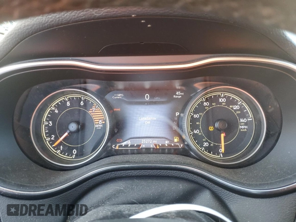 2022 Jeep Cherokee Trailhawk with VIN 1C4PJMBX7ND550115, listed as a Copart auction lot 41688785 with 25,272 mi miles and Salvage Title. Bid and sale history available at DreamBid. Image 9.