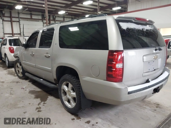 2008 Chevrolet Suburban LT w/3LT with VIN 1GNFK16338J248039, listed as a IAAI auction lot 41734266 with 223,071 mi miles. Bid and sale history available at carsss.com. Image 3.