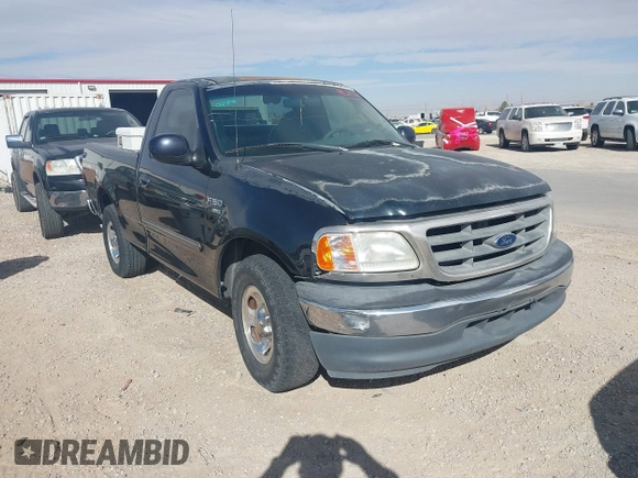 2000 Ford F-150 XL with VIN 1FTRF17W3YKA20460, listed as a IAAI auction lot 41643220 with 1 mi miles. Bid and sale history available at carsss.com. Image 1.