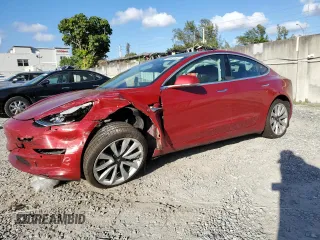 2019 Tesla Model 3 Long Range with VIN 5YJ3E1EB8KF389649, listed as a Copart auction lot 43921645 with 46,818 mi miles and Salvage Title. Bid and sale history available at carsss.com. Image 1.