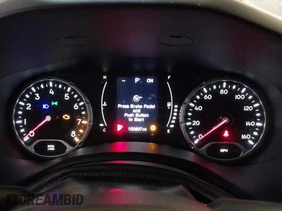 2016 Jeep Renegade Latitude with VIN ZACCJBBT7GPD01219, listed as a IAAI auction lot 41806111 with 100,807 mi miles. Bid and sale history available at carsss.com. Image 15.