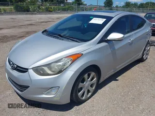 2013 Hyundai Elantra GLS с VIN KMHDH4AE8DU765351, выставлен на аукционе IAAI как лот 42274298 с пробегом 104 922 миль миль и . История ставок и продаж доступна на DreamBid. Изображение 18.