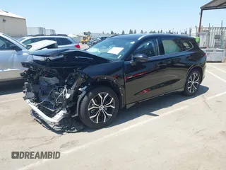 2025 Toyota Crown XLE с VIN JTDACAAJ4S3013344, выставлен на аукционе IAAI как лот 42453453 с пробегом 10 607 миль миль и . История ставок и продаж доступна на DreamBid. Изображение 2.
