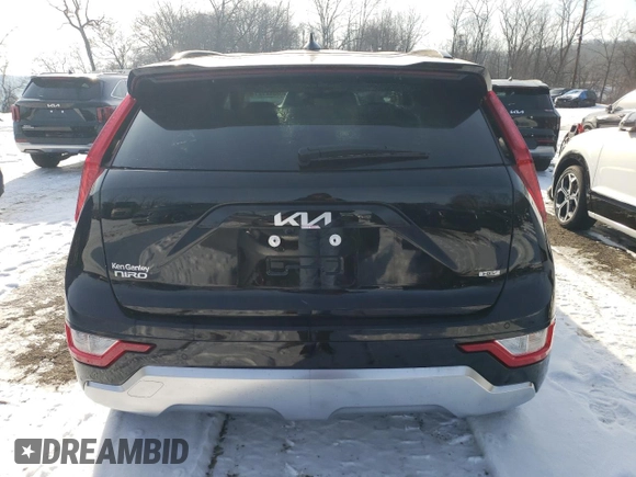 2024 Kia Niro EX Touring with VIN KNDCR3LE8R5152863, listed as a Copart auction lot 86827274 with 16 mi miles and Salvage Title. Bid and sale history available at carsss.com. Image 6.