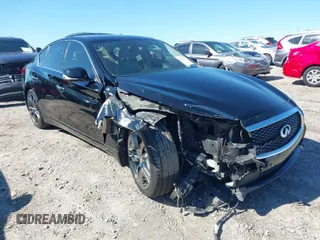 2014 Infiniti Q50 Premium with VIN JN1BV7AP4EM680924, listed as a IAAI auction lot 41820183 with 125,455 mi miles. Bid and sale history available at carsss.com. Image 1.
