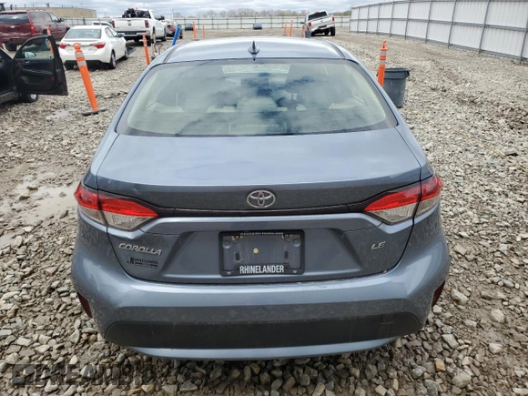 2020 Toyota Corolla LE with VIN JTDEPRAE1LJ039985, listed as a Copart auction lot 55435445 with 114,017 mi miles and Non Repairable. Bid and sale history available at DreamBid. Image 6.